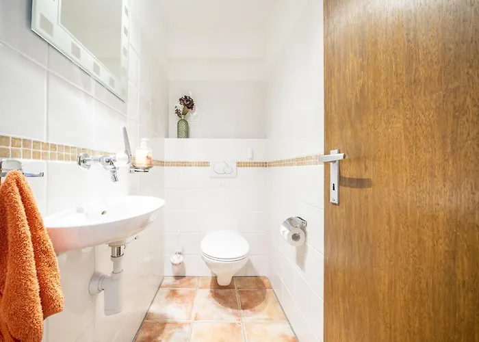 Appartamento 5401 Grosszuegige Dachgeschoss-wohnung Mit Parkettboden Und Balkon - Moderne Und Helle Gestaltung Vulpera